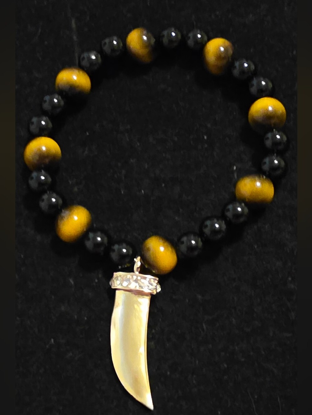 Yellow & Black Beaded Bracelet w/Pendant